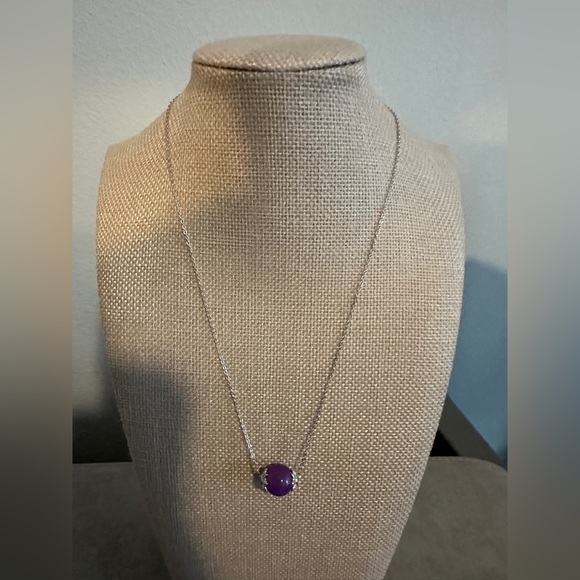 purple jade pendant with sterling silver chain by Jade of Yesteryear - Picture 5 of 12